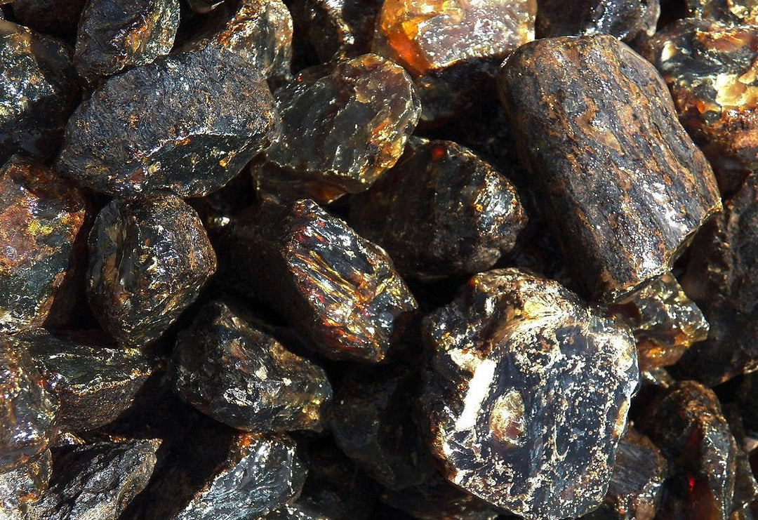 5 KILO LOT - Rough Black Amber / 1"-5" AVG