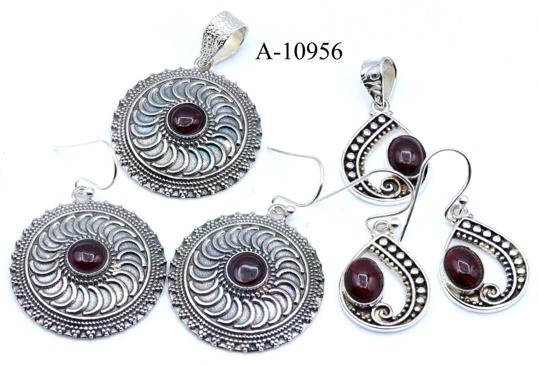 A - 10956 Garnet 925 Sterling Silver Jewelry 20gCrystal River Gems