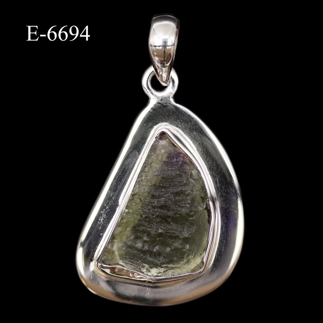 E - 6694 Moldavite 925 Sterling Silver PendantCrystal River Gems