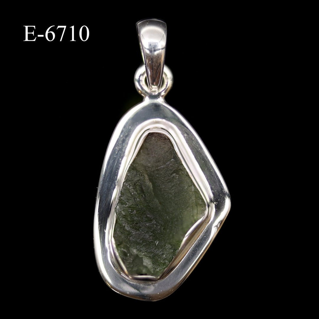 E - 6710 Moldavite 925 Sterling Silver PendantCrystal River Gems