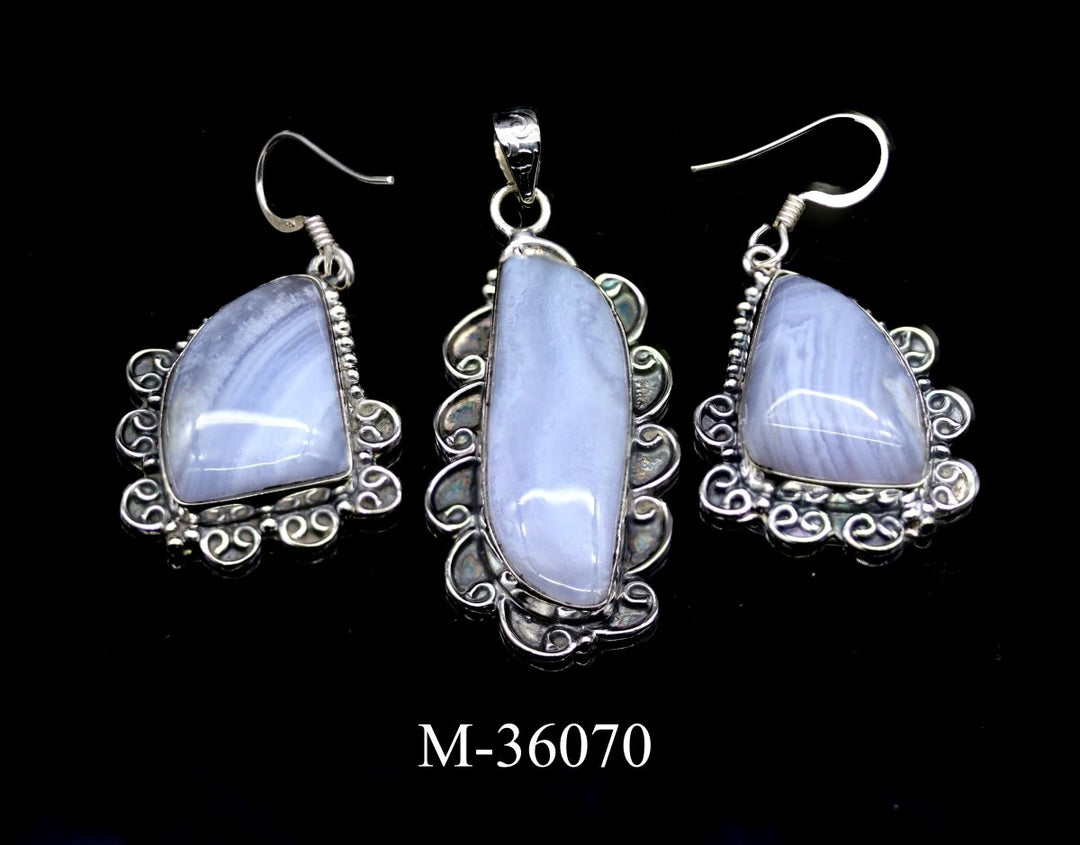 M-36070 - Sterling Silver 925 Blue Lace Agate Pendants