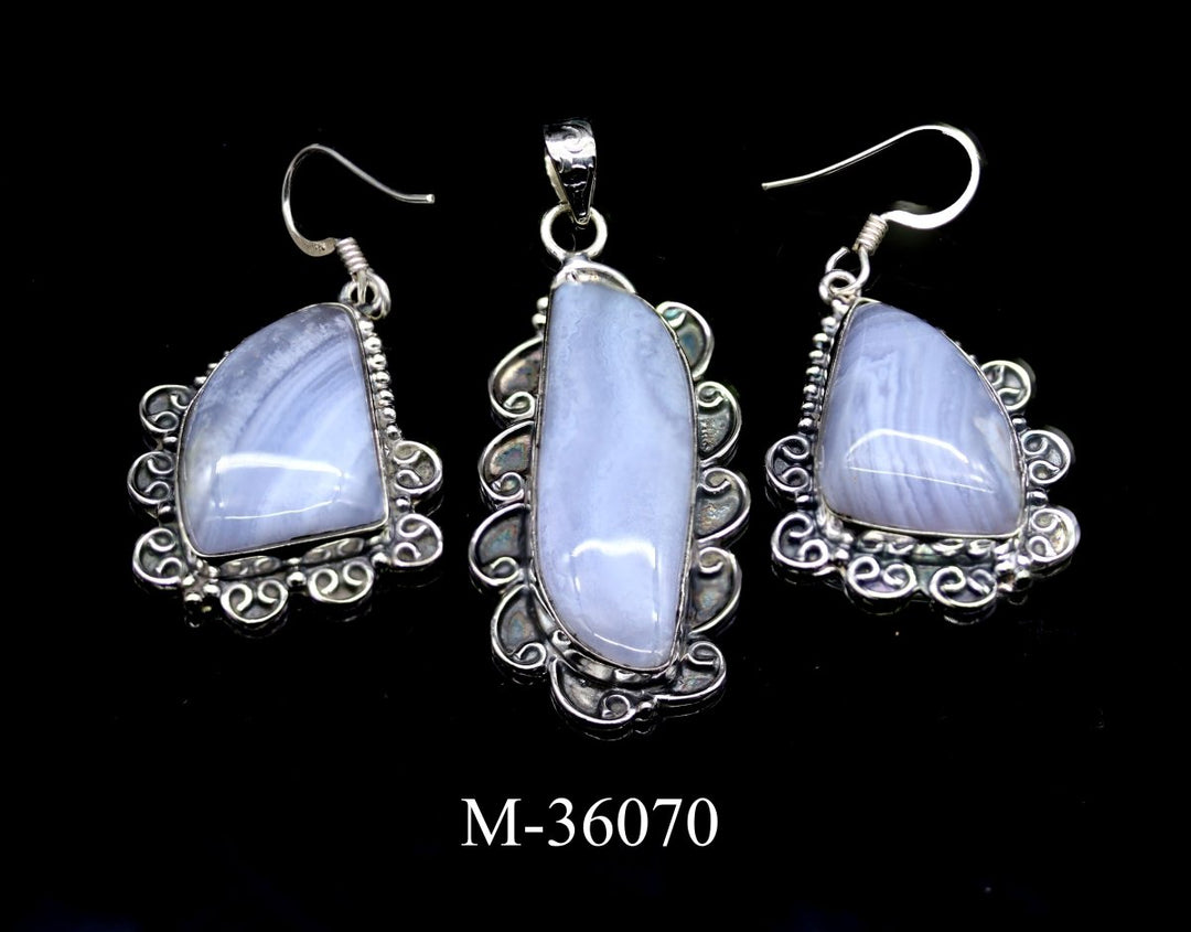 M - 36070 - Sterling Silver 925 Blue Lace Agate PendantsCrystal River Gems
