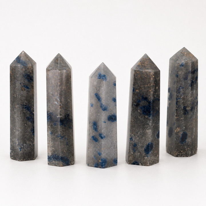Apatite & Cleavelandite Tower