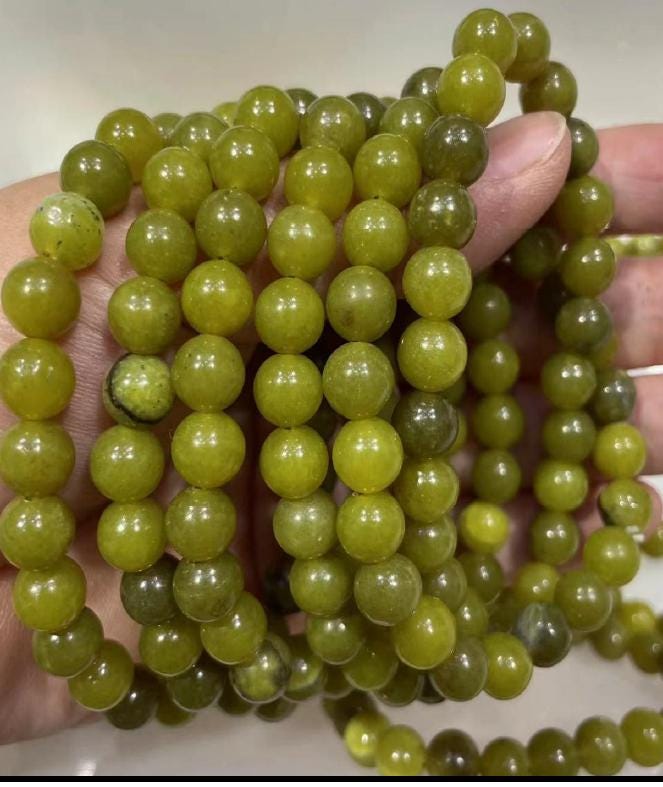 Jade Round Bead Stretch Bracelet (8 mm)Crystal River Gems