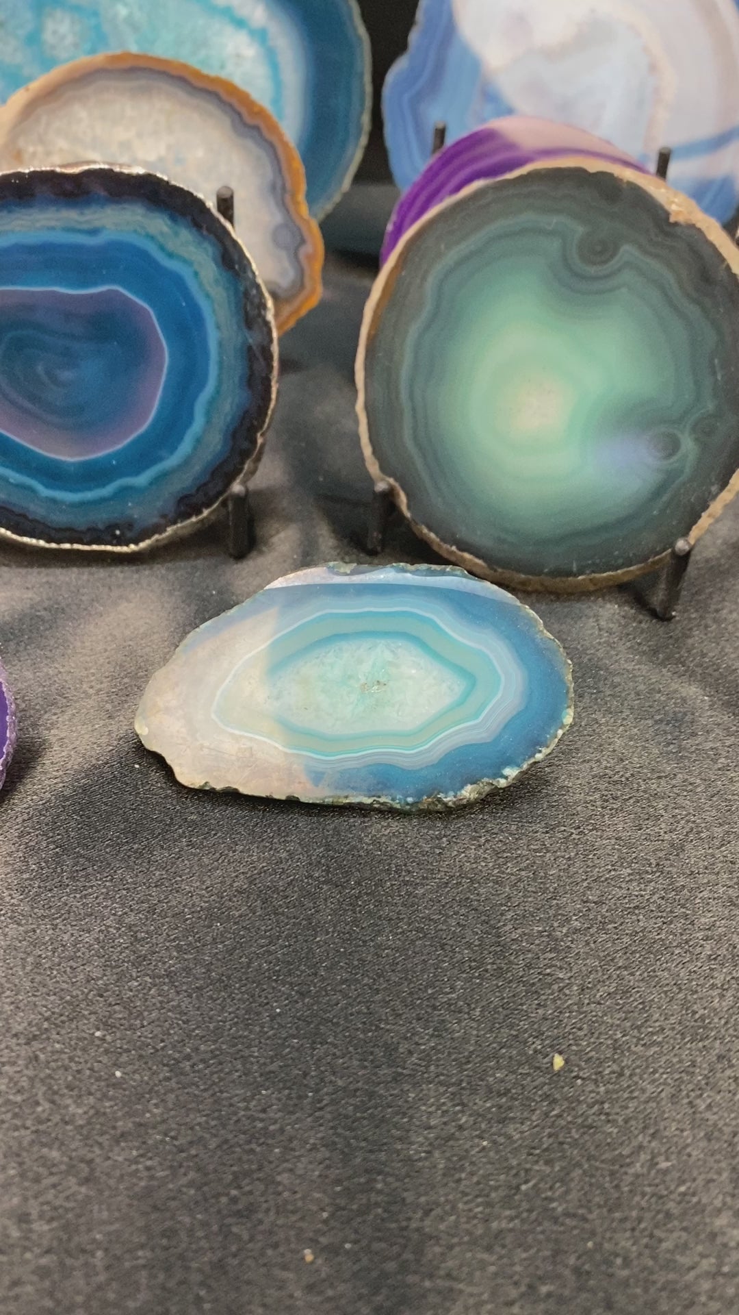 Agate Geode Slice Crystal Bundle Lot (15 Pieces) Bulk Wholesale Gemstone Décor Collection