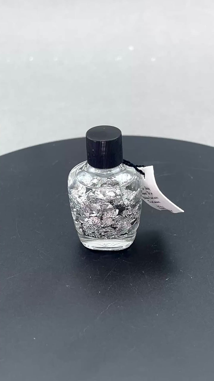 Silver Flakes In Water Small Bottle (1 Piece)