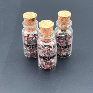 Rhodonite Chips In Bottle With Cork (1 Piece)
