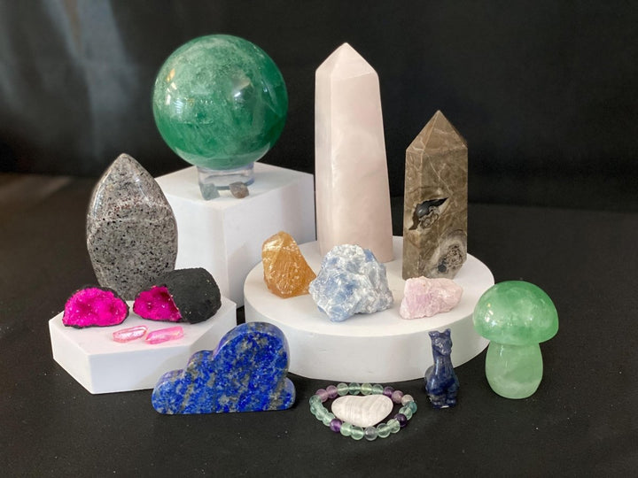 UV Reactive Crystal Bundle Lot (16 Pieces) Bulk Wholesale Gemstone Décor CollectionCrystal River Gems