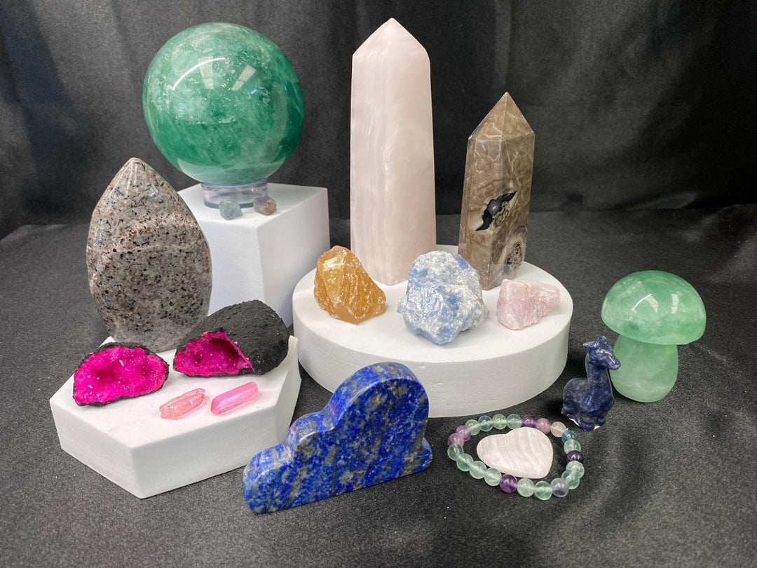 UV Reactive Crystal Bundle Lot (16 Pieces) Bulk Wholesale Gemstone Décor CollectionCrystal River Gems