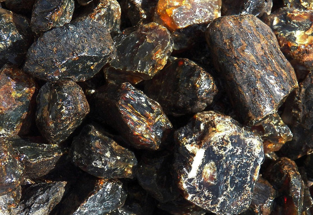 Rough Black Amber / 1-3