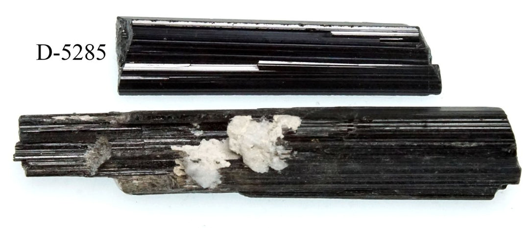 D-5285 Raw Black Tourmaline Crystals 0.6 oz
