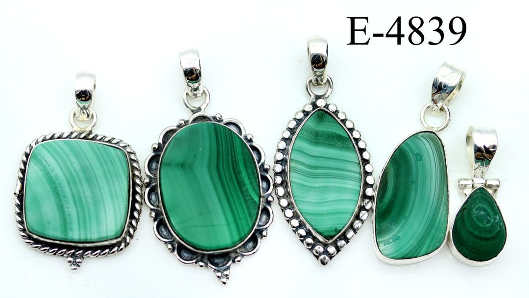 E-4839 Sterling Silver 925 Malachite Pendant/Earring Set