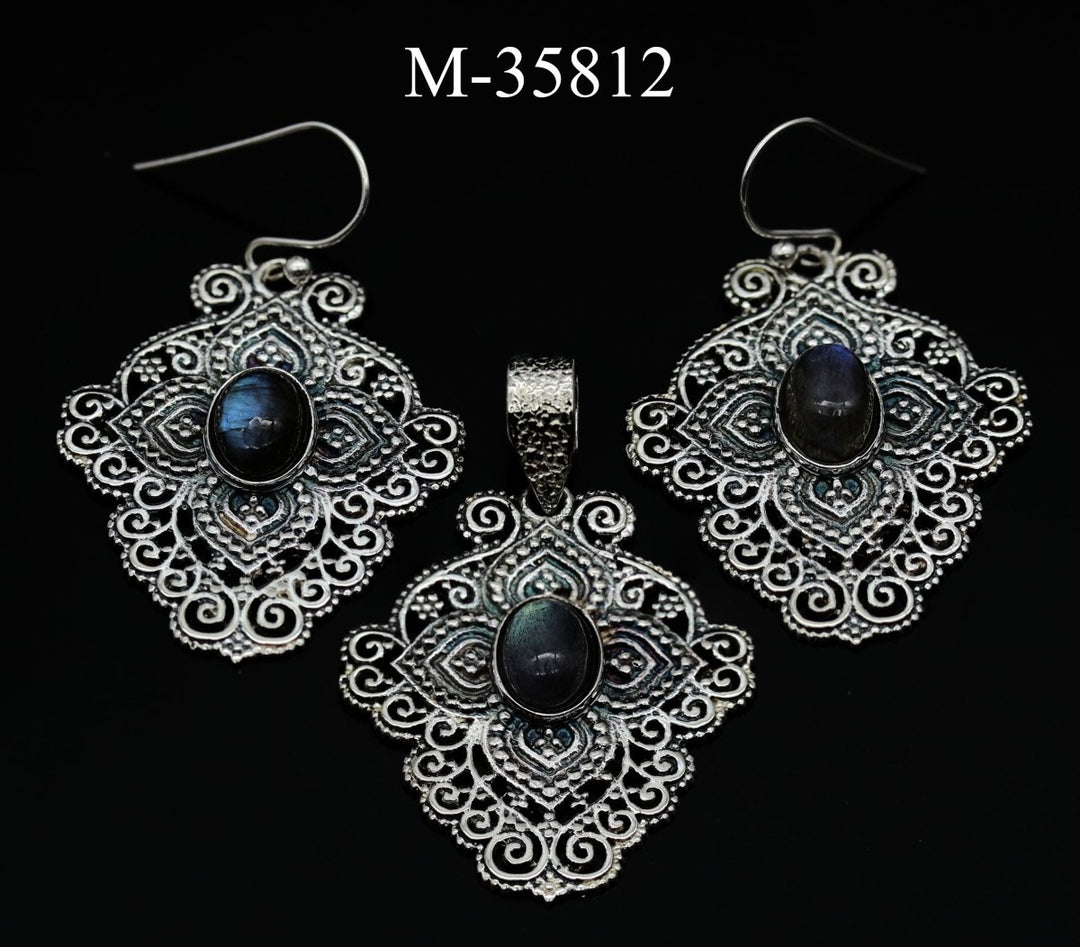 M-35812 - Sterling Silver Labradorite Jewelry / 13g