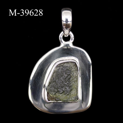 M-39628 - Moldavite 925 Sterling Silver Pendant