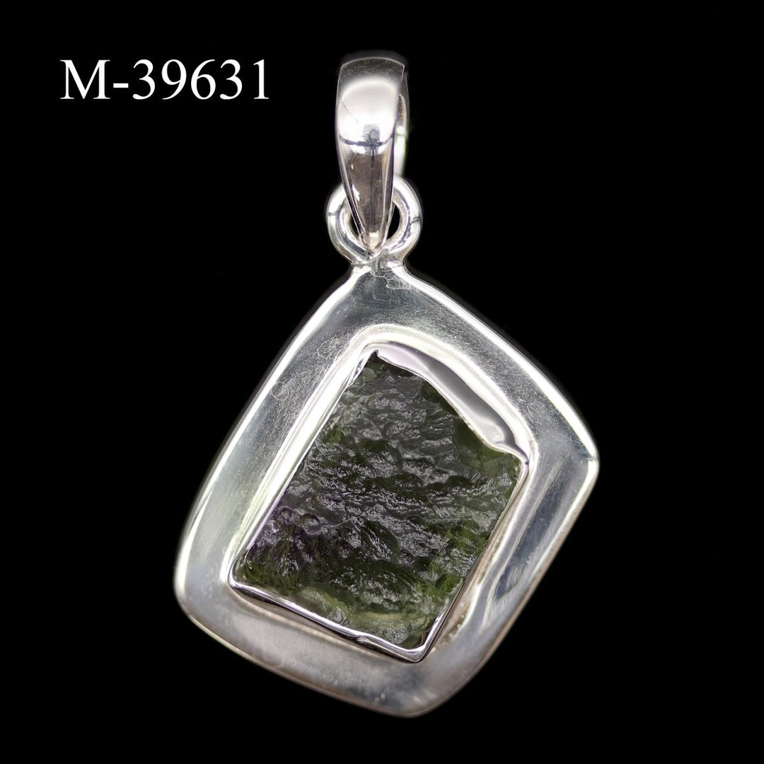 M-39631 - Moldavite 925 Sterling Silver Pendant