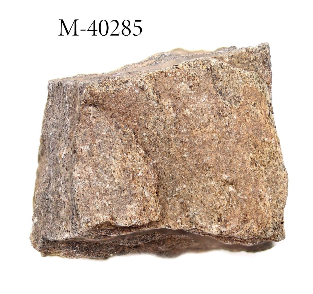 M-40285 - Raw Magnetite / 1.9 oz