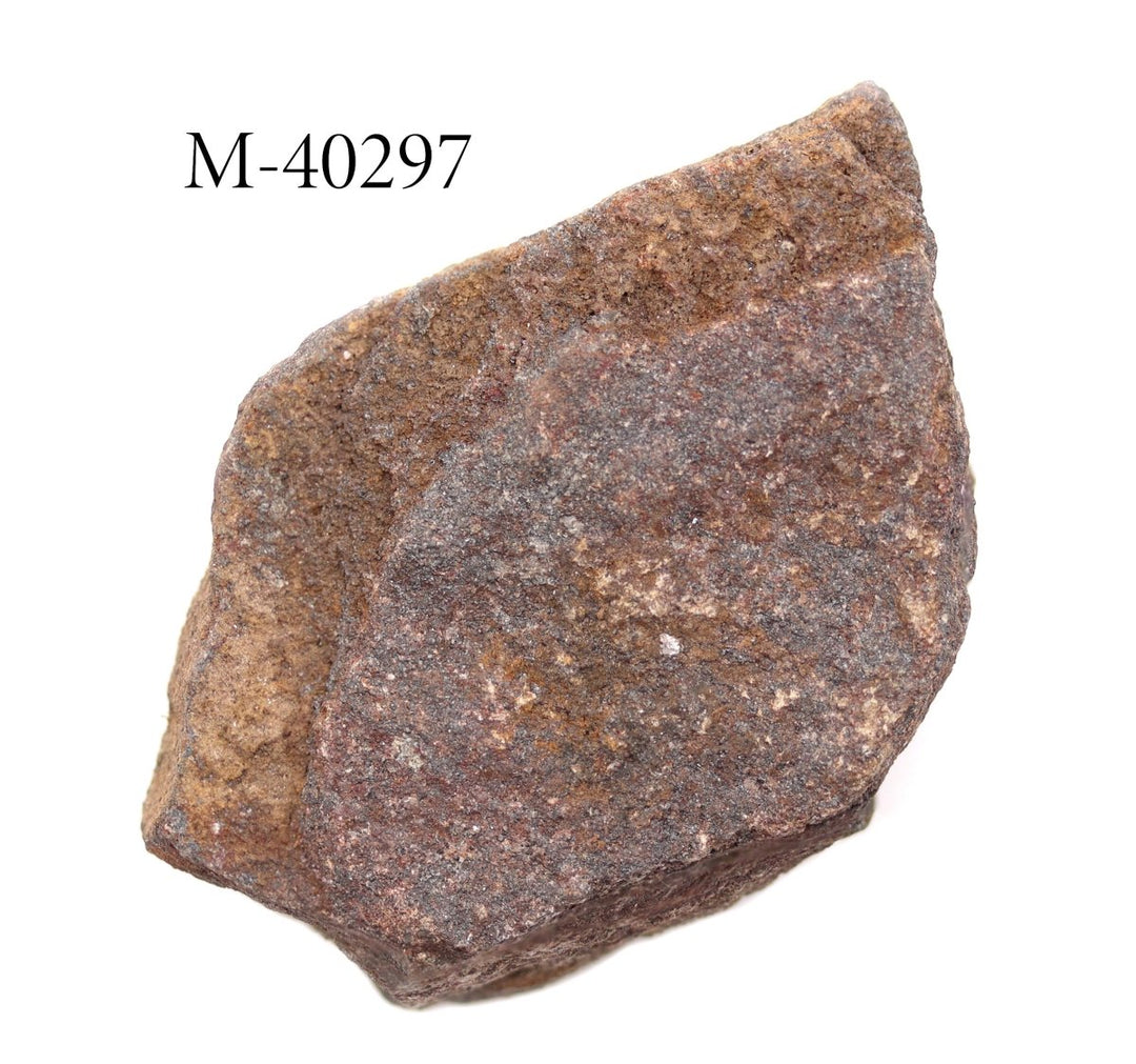 M-40297 - Raw Magnetite / 1.5 oz