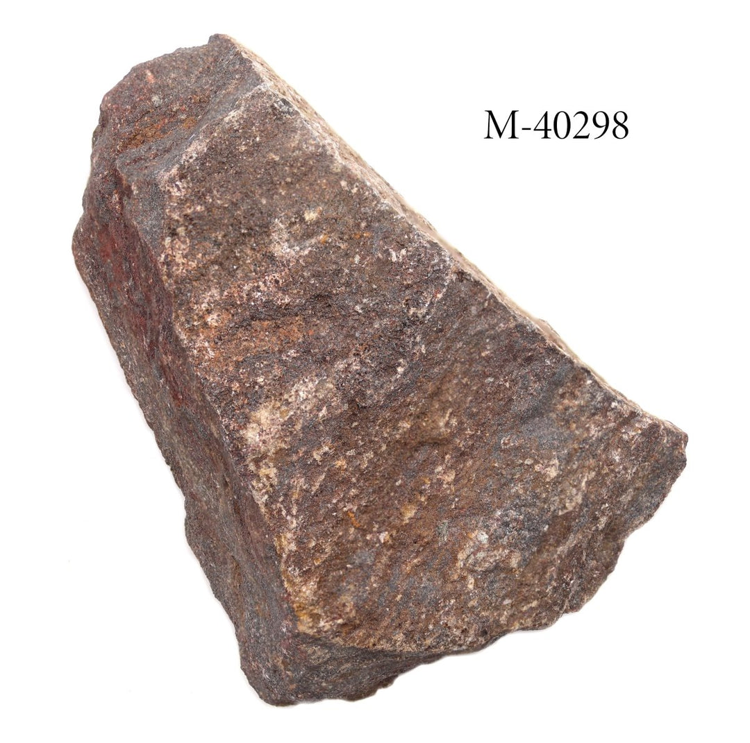M-40298 - Raw Magnetite / 2.5 oz