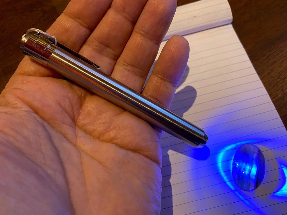 QTY 1 - UV Light Pen / Slim Silver Pen